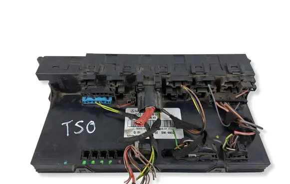 Mercedes-Benz C W203 Comfort/convenience module 2035452401 A2035452401