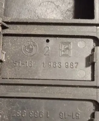 BMW 3 E36 Dashboard storage box/compartment 8130823 1963987