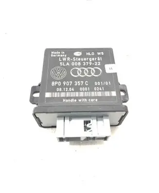 Audi A6 S6 C6 4F Light module LCM 8P0907357C 5LA00837922