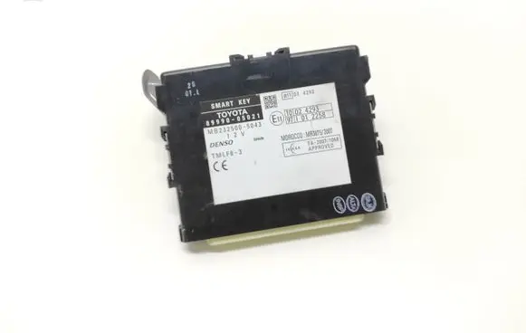 Toyota Avensis T270 Other control units/modules 899905005043 MB2325005043
