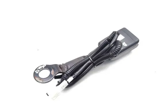 Infiniti Q50 Front seatbelt buckle D618AG