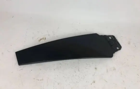 Maserati Ghibli (B) pillar trim (top) 6700247880 16079