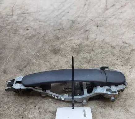 Volkswagen Golf V Front door exterior handle 1Z0839885