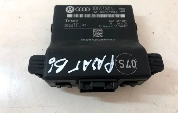Volkswagen PASSAT B6 Gateway control module 3C0907530C
