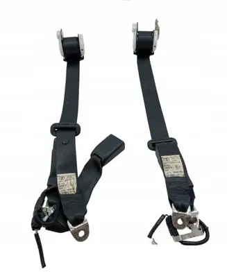 Toyota Auris E180 Front seatbelt 7336002720