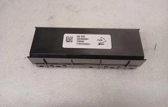 Chevrolet Volt II Air conditioner control unit module 84009753 123364965 3230100000000X
