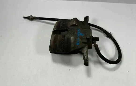 Nissan Qashqai Front brake caliper