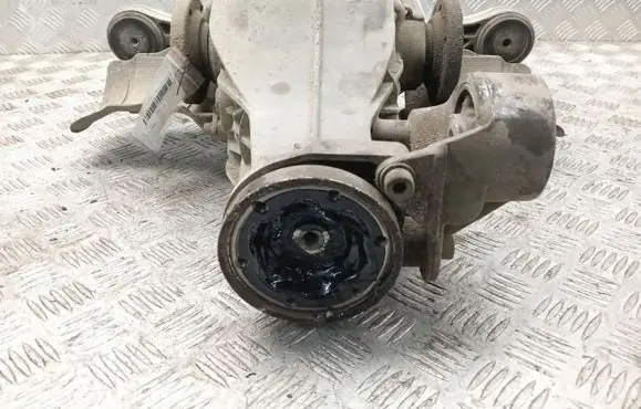 Audi A4 S4 B5 8D Rear differential