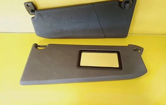 Renault 19 Sun visor
