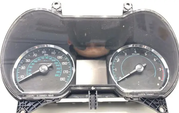 Jaguar XF Speedometer (instrument cluster) EX2310849AB