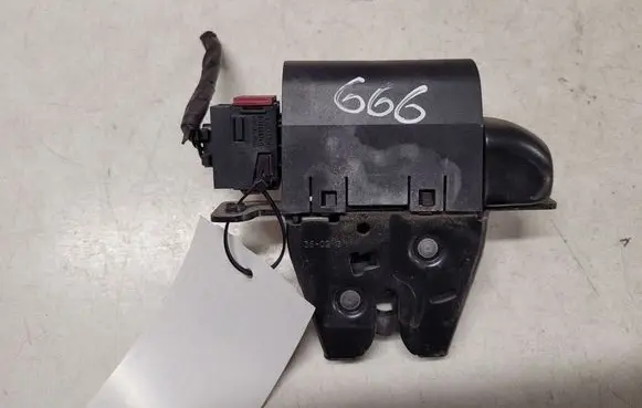 Saab 9-3 Ver1 Tailgate/trunk/boot lock/catch/latch 12785002 12792806 613556741