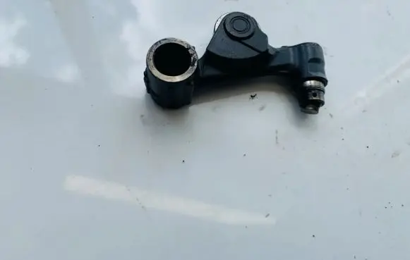 Volkswagen PASSAT B6 other engine part