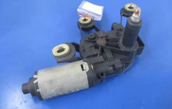 Ford Fiesta Rear window wiper motor 2S61A17K441Ab