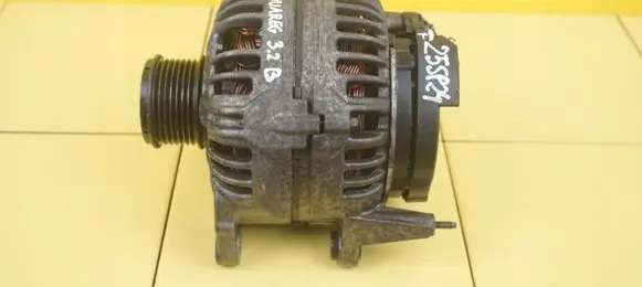 Volkswagen Touareg I Generator/alternator 021903026B BMV