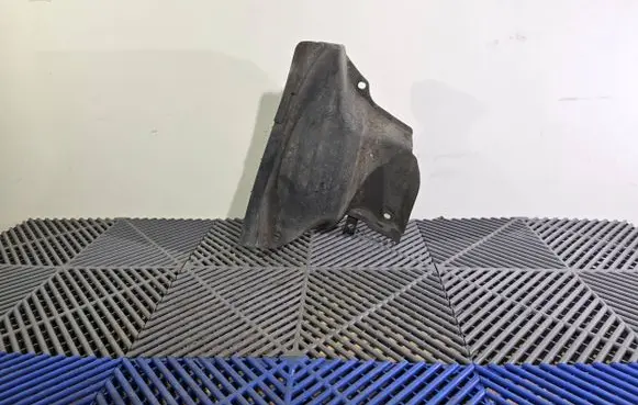 Lexus CT 200H Other under body part 5259276010