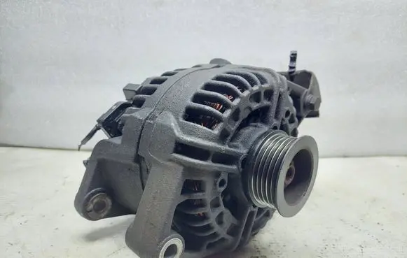 Opel Astra H Generator/alternator 0124425009 13147093 13147092