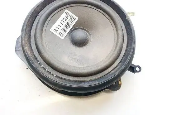 Audi A4 S4 B6 8E 8H Front door speaker 8E0035411
