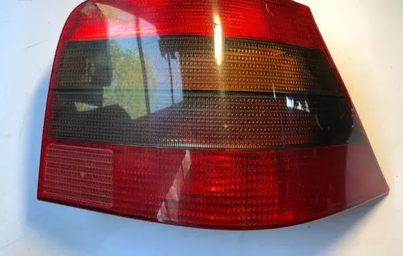 Volkswagen Golf IV Rear/tail lights 148186 148198