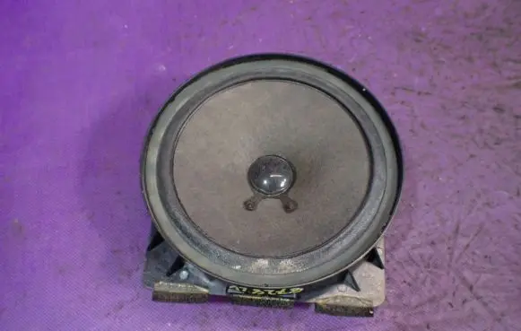 Honda Jazz Front door speaker