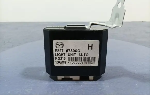 Mazda CX-7 Other control units/modules E22767890C