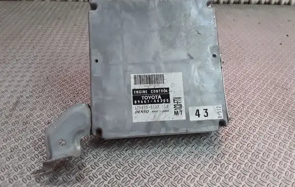 Toyota Avensis Verso Engine control unit/module 8966144300