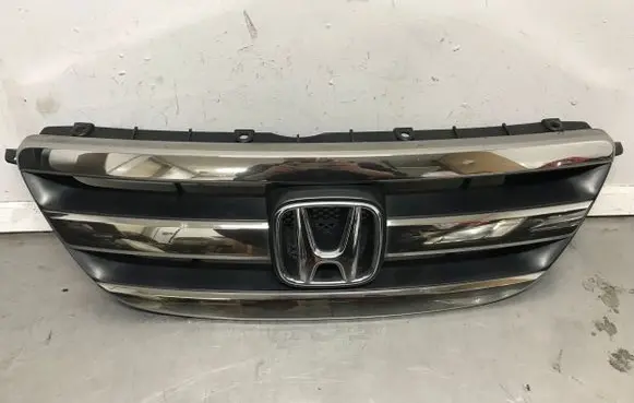 Honda FR-V Front grill