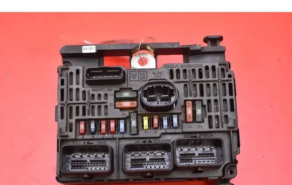 Peugeot 407 Fuse box set 9656086080