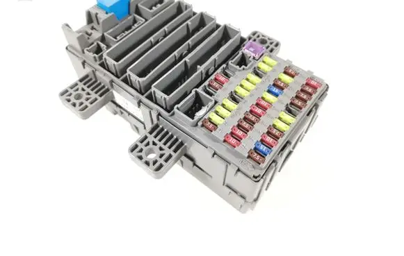 Honda Civic Fuse module 38200-SMK-307 SMG-E230
