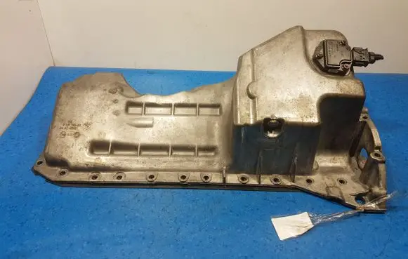 BMW 6 E63 E64 Oil sump 7516380