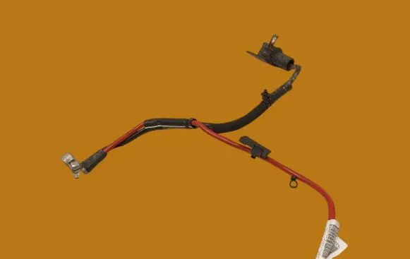 Volkswagen PASSAT B8 Positive cable (battery) 5Q0971228K