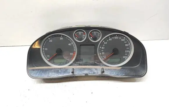 Volkswagen PASSAT B5.5 Speedometer (instrument cluster) 110080136 110080136004