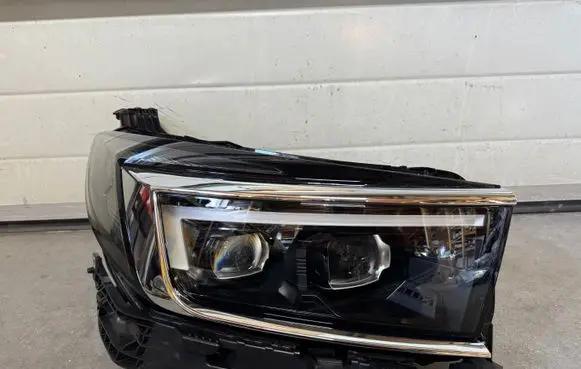 Opel Grandland X Headlight/headlamp 1682805280