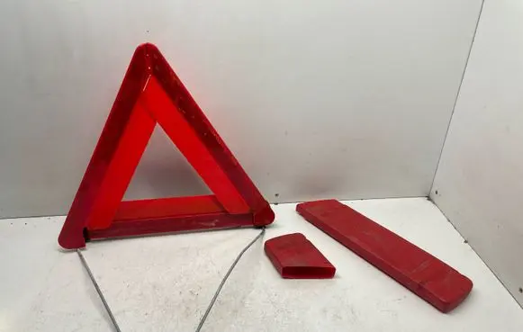 BMW 1 F20 F21 Emergency warning sign 27R03278