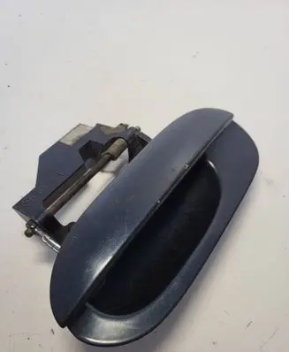 BMW 5 E39 Rear door check strap stopper 5122824566