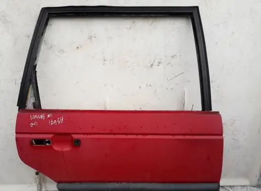 Volkswagen PASSAT B3 Rear door
