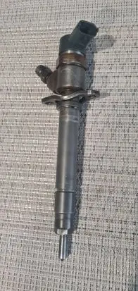 Volvo V70 Fuel injector 8658352 0445110078