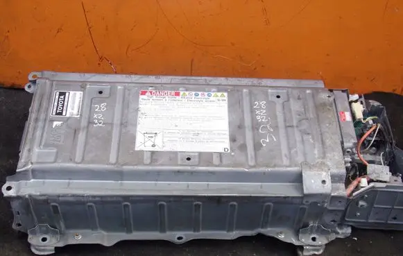 Toyota Prius (NHW20) Hybrid / electric car battery G928047110 1NZFXE