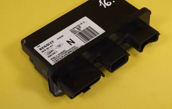 Renault Clio III Light module LCM 8200261817