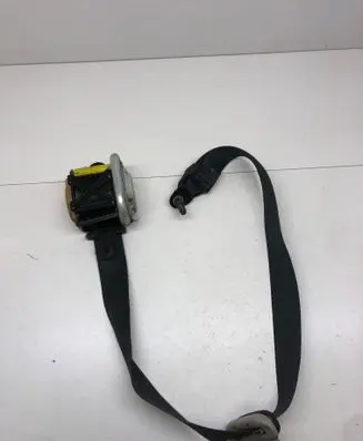 Toyota Corolla E120 E130 Front seatbelt 7322002261