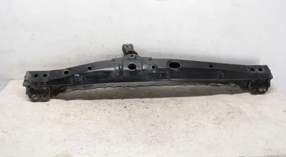 Toyota RAV 4 (XA40) Front subframe