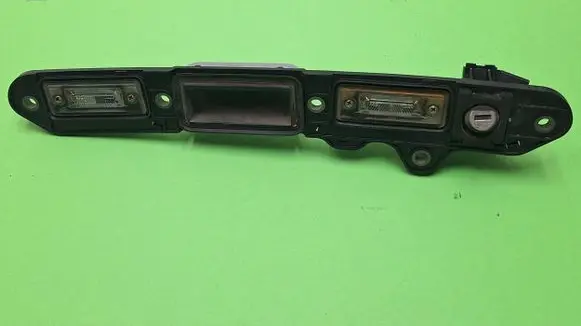 Volkswagen Jetta V Trunk door license plate light bar 1t0827574