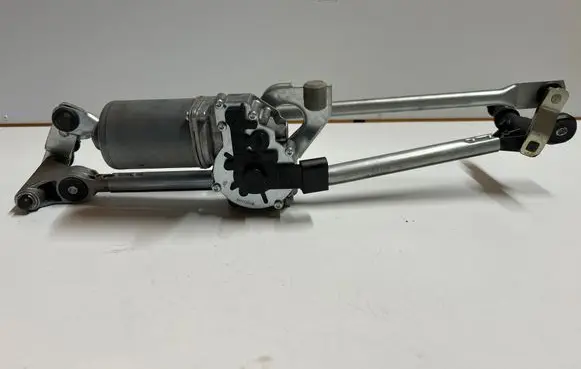 BMW X1 E84 Front wiper linkage and motor W14109 2992465