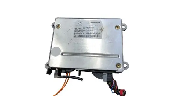 Mercedes-Benz C W203 Bluetooth control unit module A2118209285 UH03MM01LR DM20016424