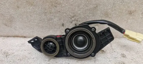Toyota Avensis T270 Panel speaker 8616005160 11346