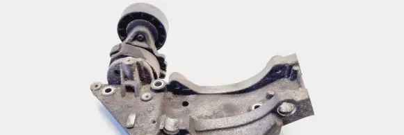 Ford Focus C-MAX A/C compressor mount bracket 9650034280