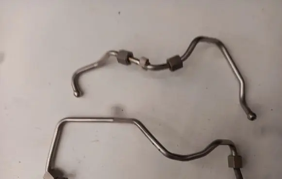 BMW M3 F80 Fuel injection system set 7848562 7848563