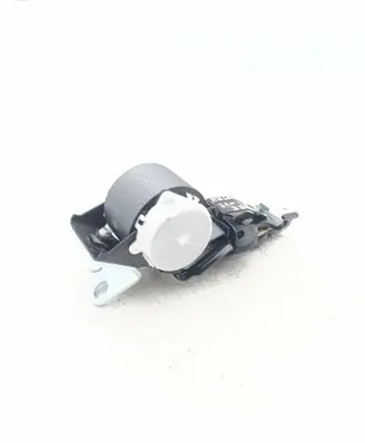 Toyota Highlander XU70 Third row seat belt X0131B V070702