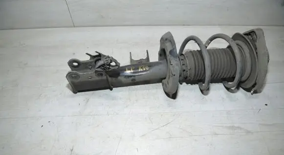 Mercedes-Benz A W176 Front shock absorber with coil spring A1173200538