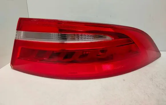 Jaguar XE Rear/tail lights GX7313404AE