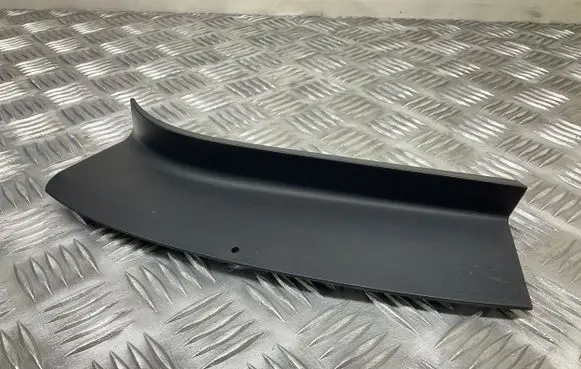 Skoda Rapid (NH) Rear/tail light trim molding 5JH945311